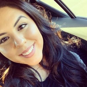 Meet your Posher, Priscilla